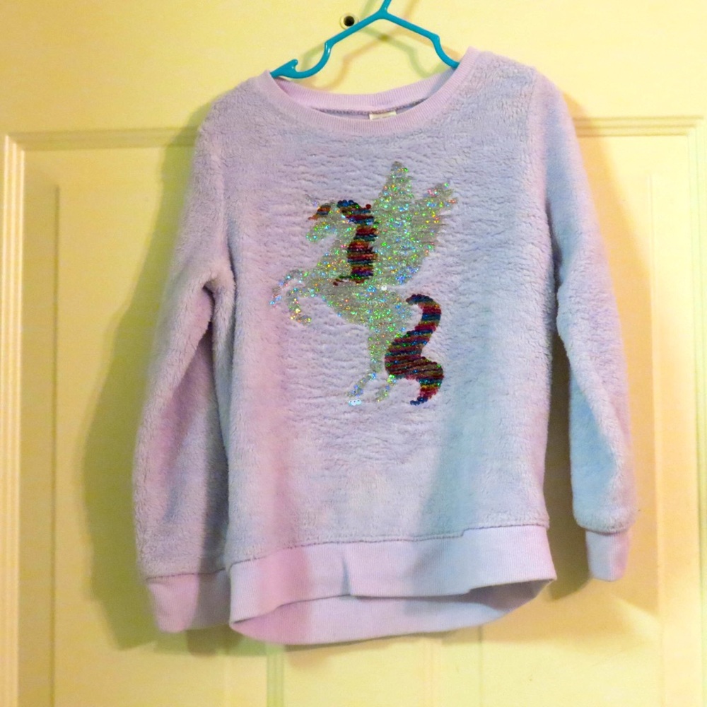 Kid’s fleece sweatshirt